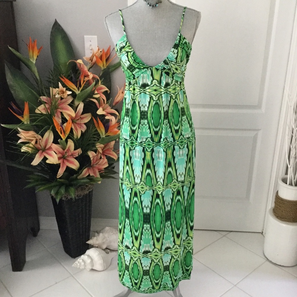 Green maxi dress. Voila. Sm